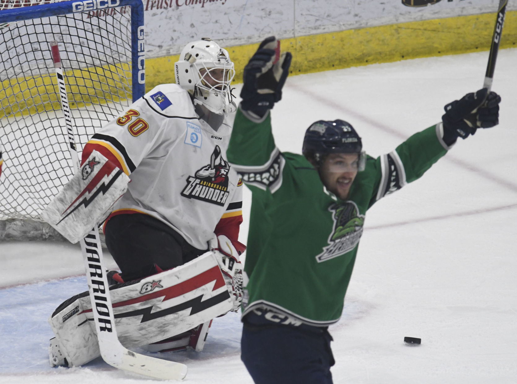 Thunder hockey vs. Florida